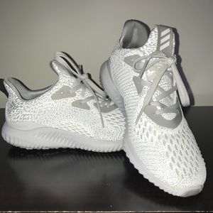 Alphabounce running shoes